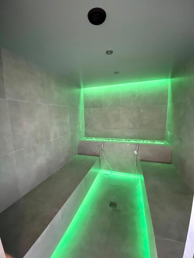 Rutzer Hotel Ristorante & Panoramic Spa อาเซียโก ภายนอก รูปภาพ