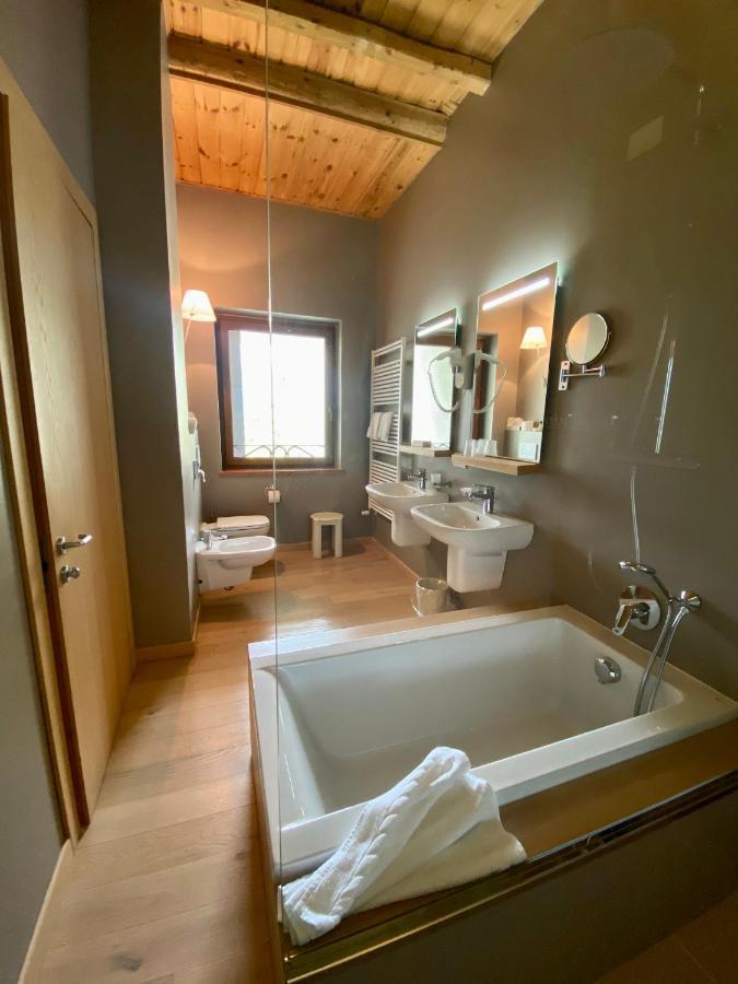 Rutzer Hotel Ristorante & Panoramic Spa อาเซียโก ภายนอก รูปภาพ