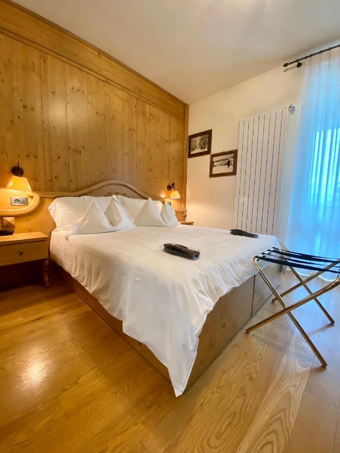 Rutzer Hotel Ristorante & Panoramic Spa อาเซียโก ภายนอก รูปภาพ
